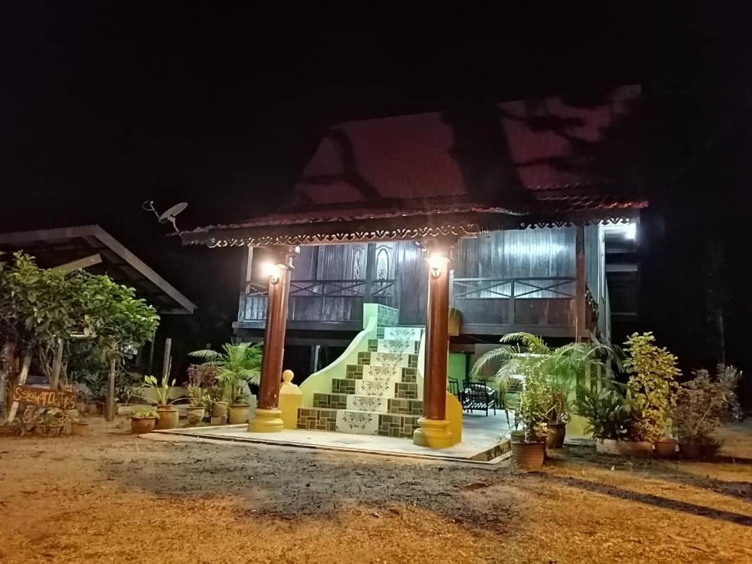 Homestay Warisan Bonda Masjid Tanah/Melaka Eksteriør billede