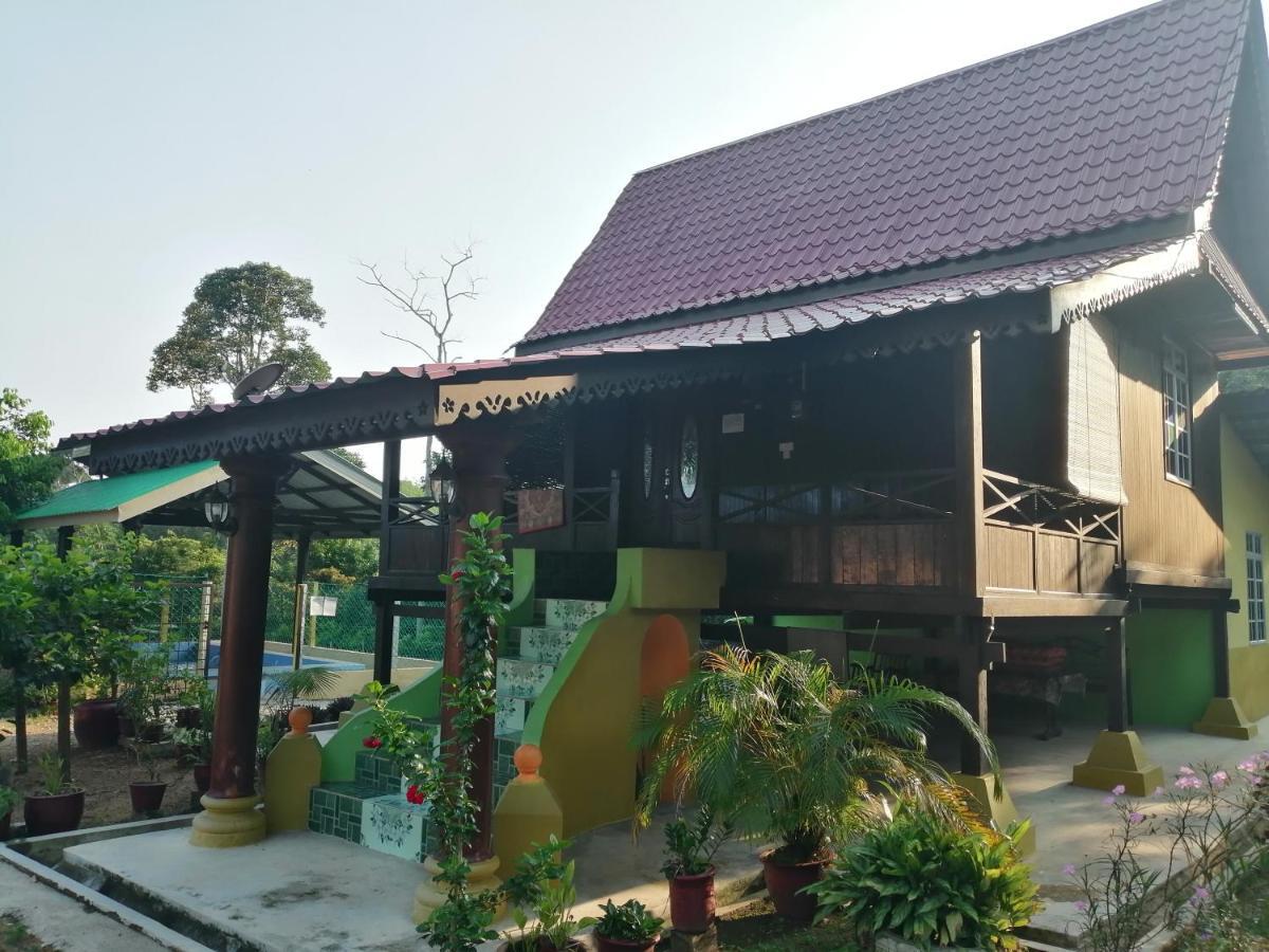 Homestay Warisan Bonda Masjid Tanah/Melaka Eksteriør billede