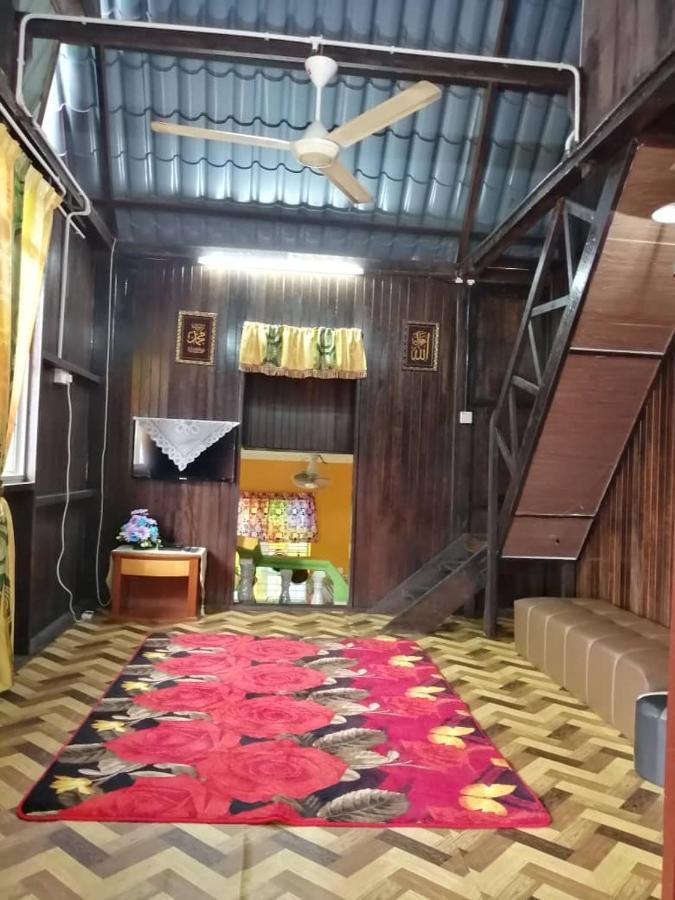 Homestay Warisan Bonda Masjid Tanah/Melaka Eksteriør billede